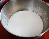 Foto del paso 3 de la receta: Torta de Mousse de Maracuyá - Decoración de Cumpleaños 🎊🕯