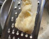 A picture of step 3 of Omelette Bread.