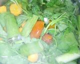 Foto langkah ke 3 dari resep 50.Sayur Bening.