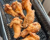 A picture of step 3 of Salt & Pepper Chicken Wings.