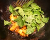 A picture of step 9 of Three Cup Chicken.