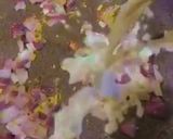 صورة لخطوة 3 من وصفة معكرونة 🍝 ب صوص البيستو ب الريحان (الجاهزة من اورينت جاردنز)