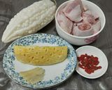 A picture of step 1 of Chicken Soup with Bitter Melon and Pineapple (Taiwanese Cuisine).
