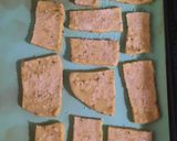 Foto del paso 6 de la receta: Bizcochitos sabor pizza con polenta que sobró