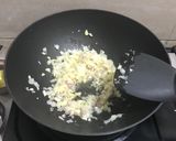 Foto langkah ke 1 dari resep Udang Saos Padang Simple.