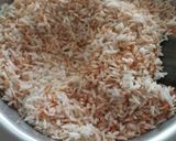 A picture of step 1 of Peanut Poha (Shengdana Pohe).