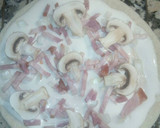 Foto del paso 4 de la receta: Pizza carbonara con champiñones
