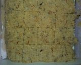 A picture of step 7 of Nariyal ki kesar barfi.