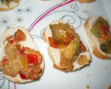 Foto del paso 5 de la receta: Tapas con pan de ayer (y lo que había)