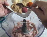 Foto langkah ke 2 dari resep Homemade Beef Sausage.