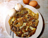 Foto del paso 7 de la receta: Tortilla de champiñones y queso fresco