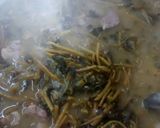 Foto del paso 5 de la receta: Verdolagas con espinazo en salsa verde