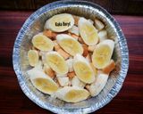 Foto langkah ke 1 dari resep Banana Bread Pudding With Vanilla Sauce..