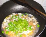 Foto langkah ke 4 dari resep Sup baso pokcoy.