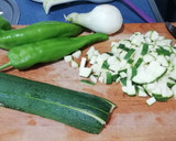 Foto del paso 1 de la receta: Pisto con patatas
