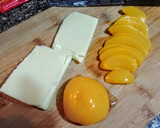 Foto del paso 1 de la receta: OMELLETTE Rellena con Duraznos🍑y queso Mozzarella...!