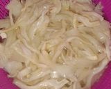 Foto langkah ke 1 dari resep Tumis Kuah Jamur (Simpel, Pedas dan Segar).