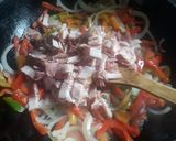 Foto del paso 3 de la receta: Pastas con salsa con panceta