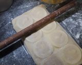 Foto del paso 3 de la receta: Sorrentinos y ravioles de zapallo anco🥟