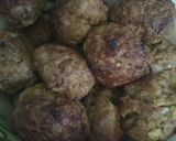 Фото кроку 2 до Крымско-татарская кухня. Суп с фрикадельками и вермишелью.