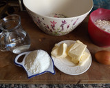 Foto del paso 1 de la receta: Masa con queso y perejil para tartas saladas