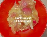 Foto langkah ke 1 dari resep Mie goreng daun katuk.