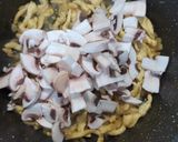 عکس مرحله 2 از دستور پاستا پنه با سس آلفردو