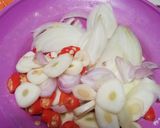 Foto langkah ke 1 dari resep Udang Asam Manis Pedas.