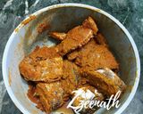 A picture of step 1 of Andhra Style Rohu Fish Curry.
