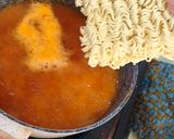 Foto langkah ke 5 dari resep Sundubu Tofu Ramyeon Jjigae Tahu.