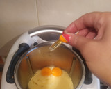 Foto del paso 1 de la receta: Pudin con muy pocos ingredientes en Thermomix, a mi manera