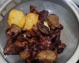 Foto langkah ke 1 dari resep Semur Ati Ampela Ayam.