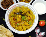 वेजिटेबल मसाला खिचड़ी (vegetable masala khichdi recipe in Hindi) रेसिपी चरण 6 फोटो