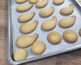 عکس مرحله 7 از دستور بیسکوییت وانیلی یلدایی (Vanilla Biscuits)