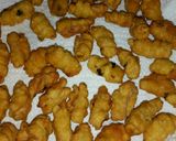 Foto langkah ke 3 dari resep 53. Kue Bawang Garpu Renyah.