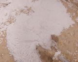 Foto langkah ke 4 dari resep Bolu Pisang Tepung Beras dan Gula Aren.