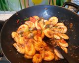 Foto langkah ke 3 dari resep Udang asem manis.