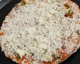 વેજ પીઝા (Veg Pizza Recipe In Gujarati) રેસીપી સ્ટેપ4ફોટો