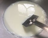 A picture of step 2 of Vanilla Fruit Custard.