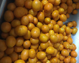Foto del paso 1 de la receta: Mermelada de quinotos y naranja 🍊