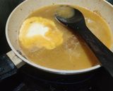 A picture of step 5 of Swedish Meatballs and Gravy.