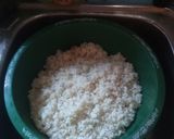 Foto langkah ke 1 dari resep Krupuk Bawang Nasi.