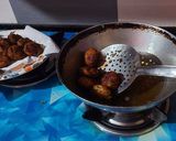 A picture of step 4 of Chicken Fritters.