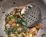 A picture of step 1 of Methi pulao.