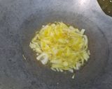Foto langkah ke 4 dari resep Nasi Cumi Saus Tiram.