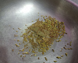 A picture of step 3 of Dates and tamarind chutney.