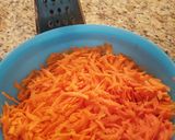 A picture of step 1 of Carrot & capsicum stir fry.