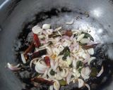 A picture of step 4 of Vada Curry.