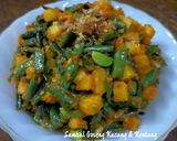 Foto langkah ke 5 dari resep Sambal Goreng Kacang Panjang dan Kentang.