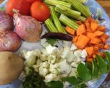 व्हेजिटेबल सांबार (Vegetable Sambar Recipe In Marathi) रेसिपी स्टेप 1 फोटो 
